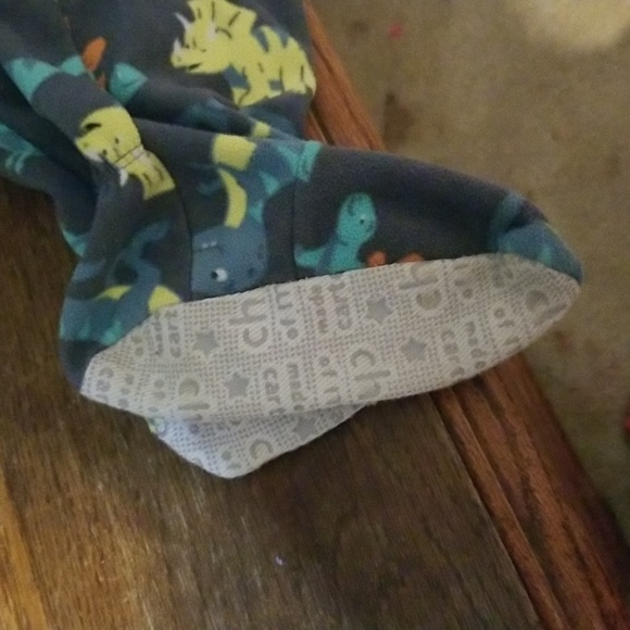 Child of mine pajama onesie with feet. Size 4T - Picture 2 of 9